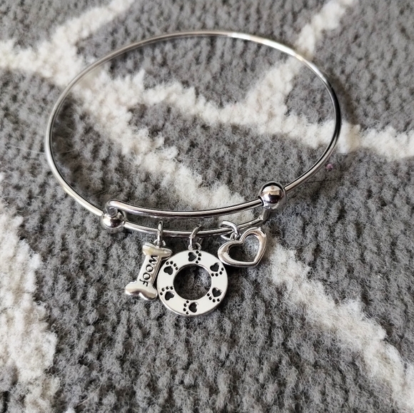 Dog Mom /Pet Lovers Charm Bangle Bracelet - Picture 8 of 10